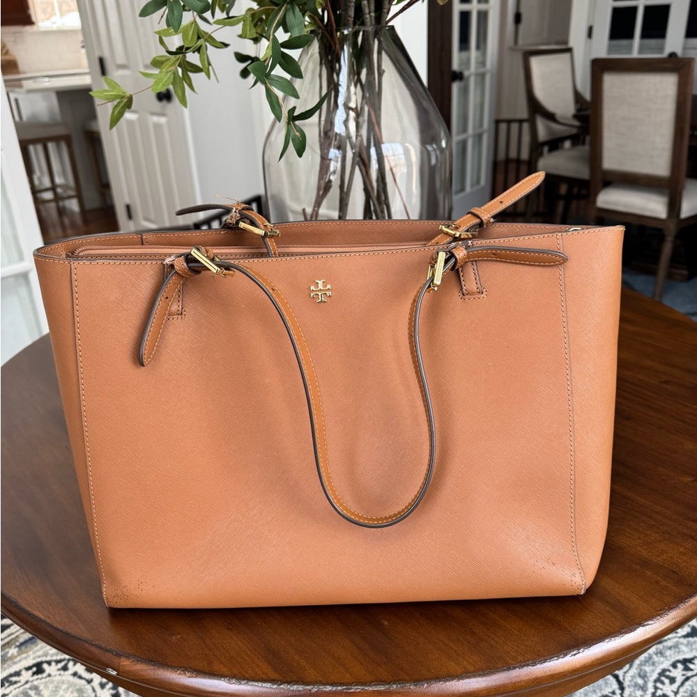Tory Burch tan leather tote bag